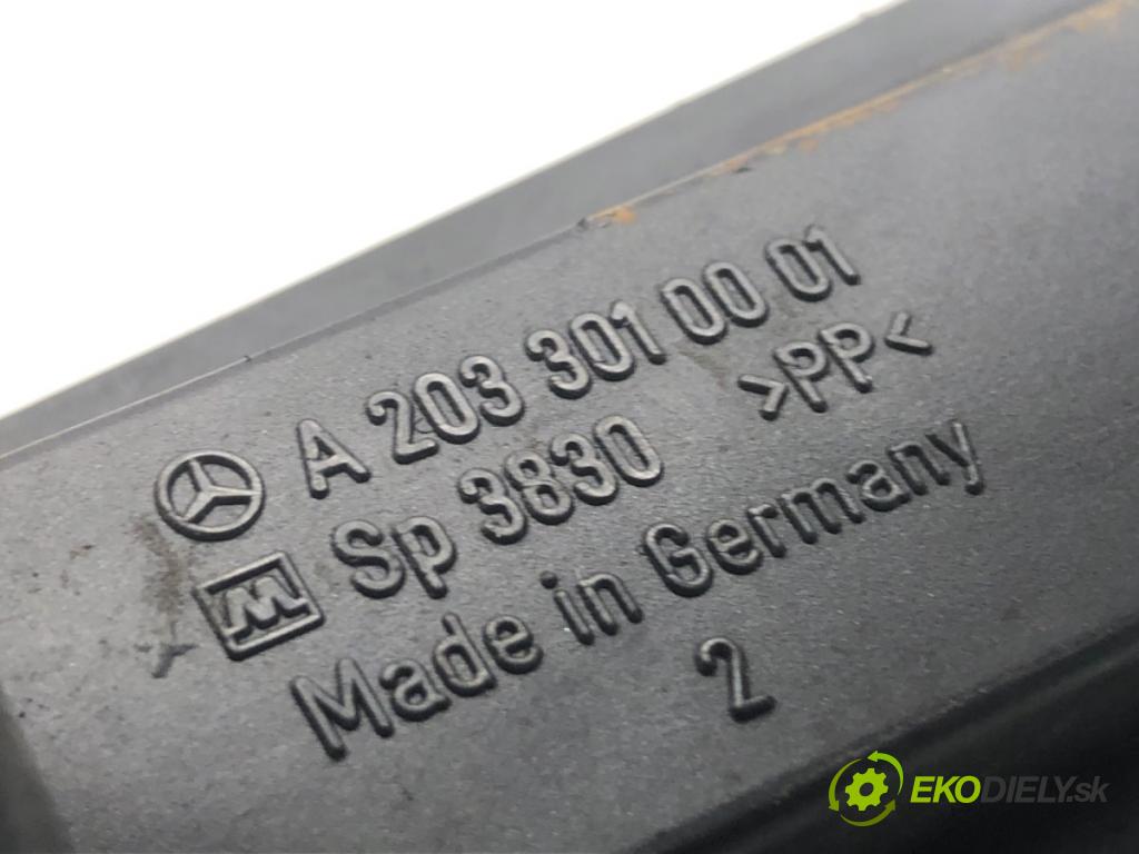 MERCEDES-BENZ W220 sedan 2001 145 kW S 320 CDI (220.026, 220.126) 3222 Potenciometer plynu A2033010001 (Potenciometer plynového pedálu)