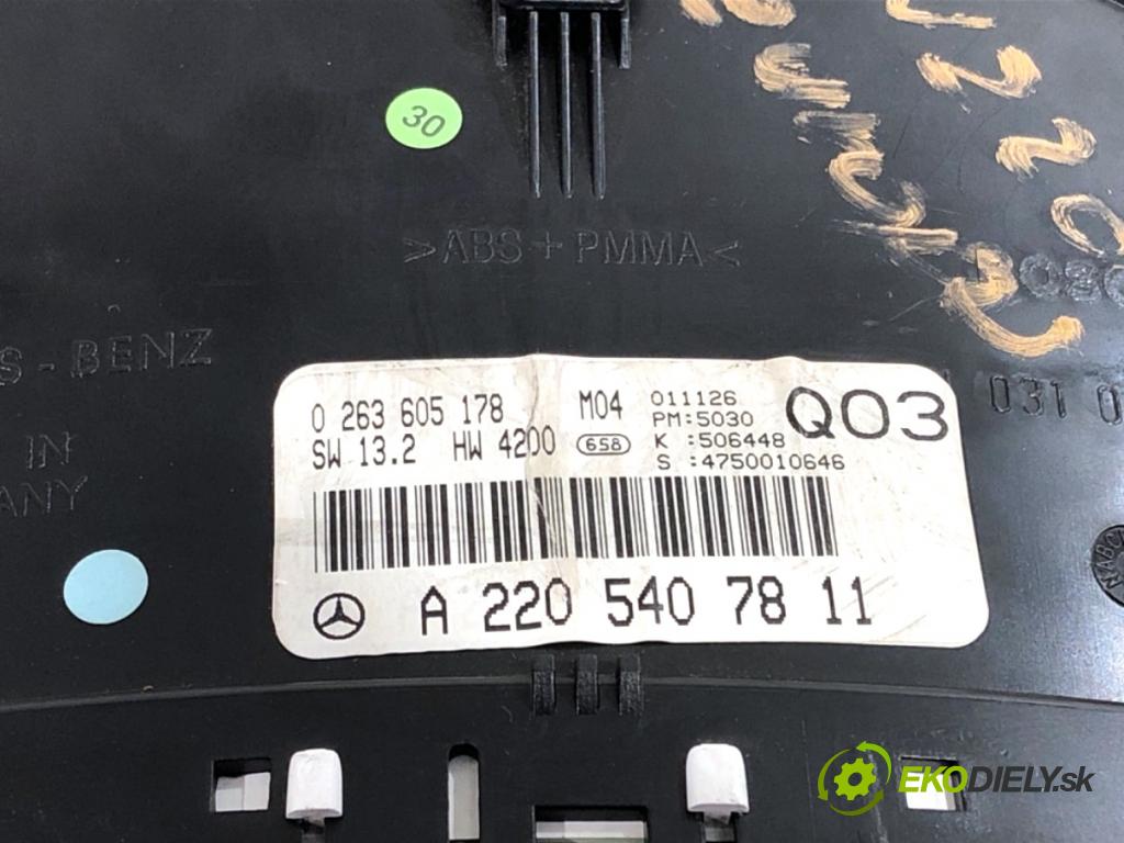 MERCEDES-BENZ W220 sedan 2001 145 kW S 320 CDI (220.026, 220.126) 3222 Prístrojovka A2205407811 (Prístrojová doska)