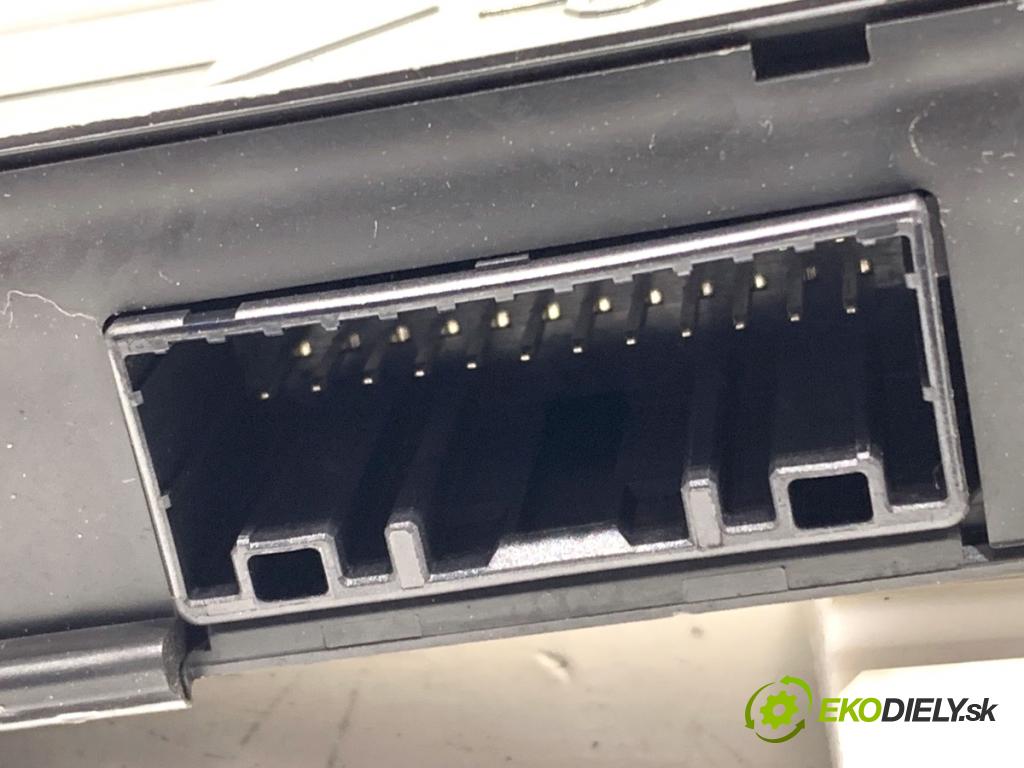 MAZDA 2 DL liftback 2019 66 kW 1.5 SKYACTIV-G 1496 modul KEYLESS DO9V-675U0