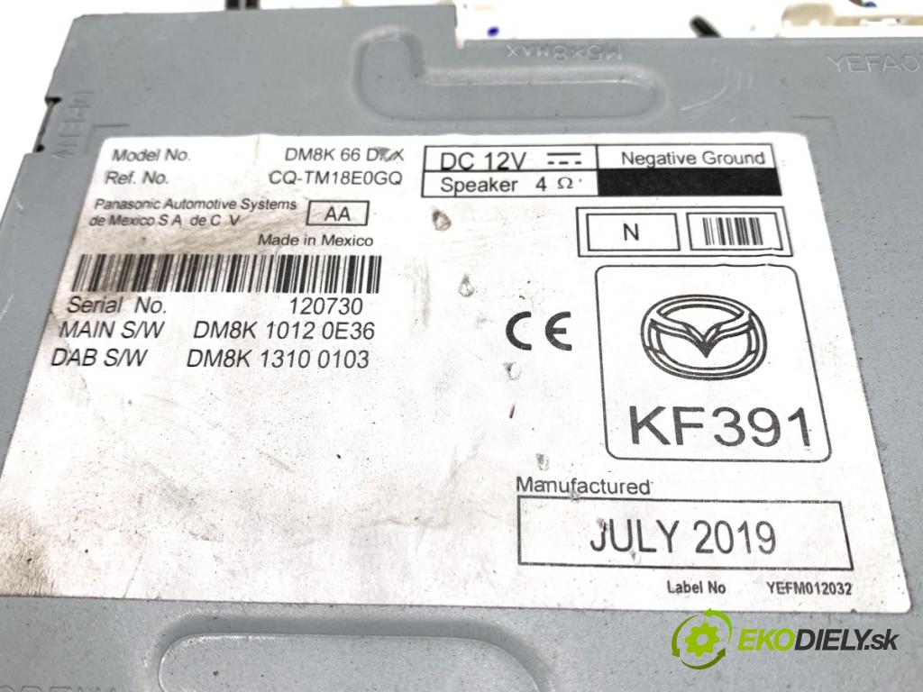 MAZDA 2 DL liftback 2019 66 kW 1.5 SKYACTIV-G 1496 RADIO DM8K-10120E (Audio zariadenie)