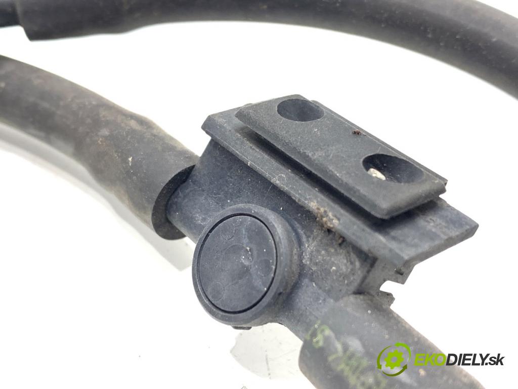 MERCEDES-BENZ W221 sedan 2010 205 kW S 400 Hybrid (221.095, 221.195) 3498 ostrekovač ostrekovačov