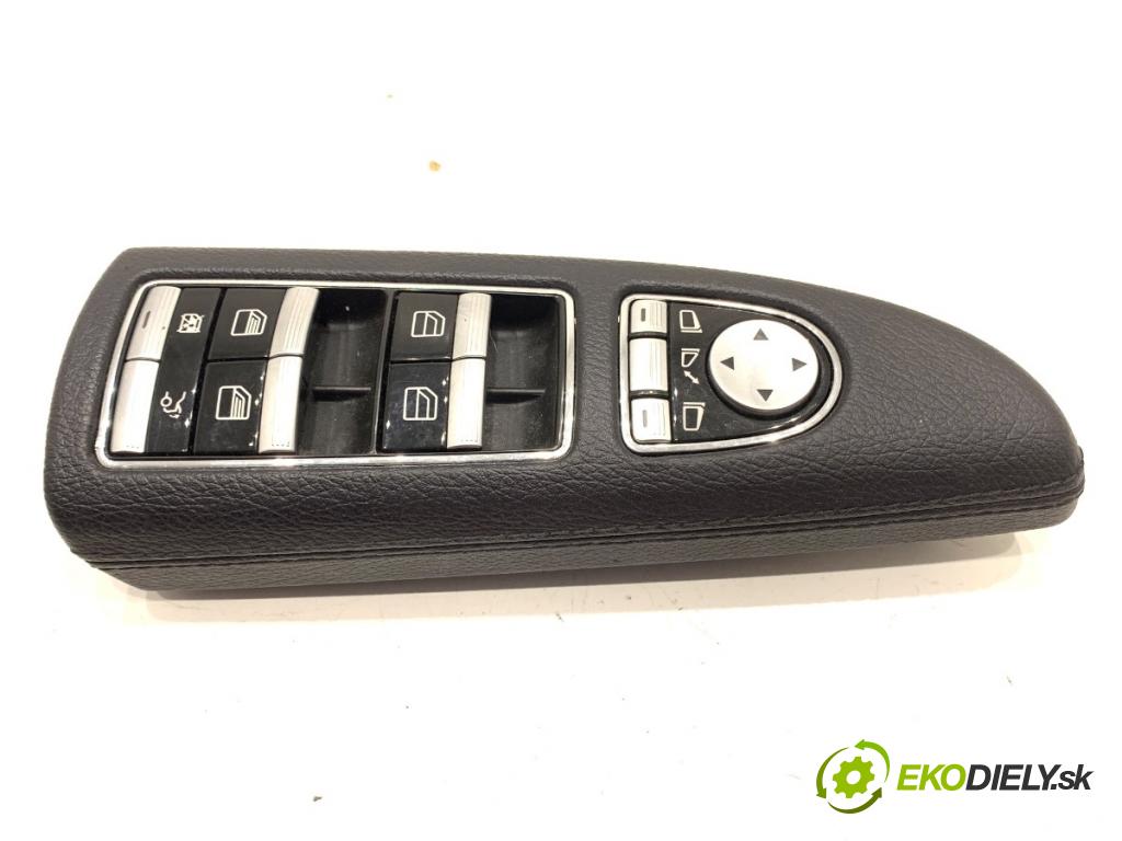 MERCEDES-BENZ W221 sedan 2010 205 kW S 400 Hybrid (221.095, 221.195) 3498 Prepínač okien A2218215251 (Prepínacie páčky pod volantom)