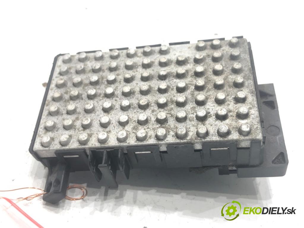 MERCEDES-BENZ W221 sedan 2010 205 kW S 400 Hybrid (221.095, 221.195) 3498 Odpor, rezistor kúrenia vzduchu A2218706758 (Odpor (rezistor) kúrenia)