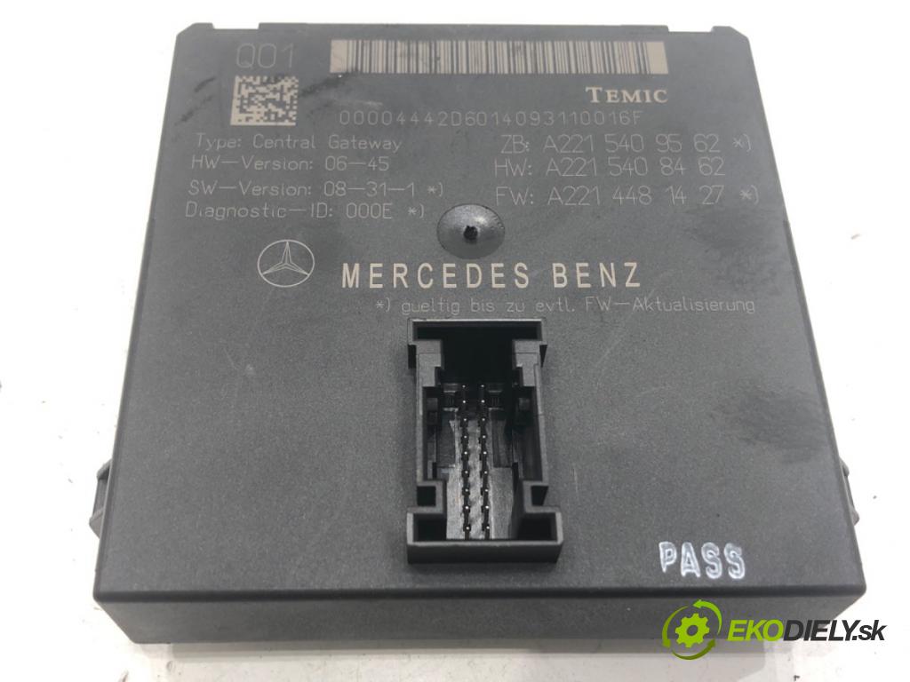 MERCEDES-BENZ W221 sedan 2010 205 kW S 400 Hybrid (221.095, 221.195) 3498 modul GATEWAY A2215409562