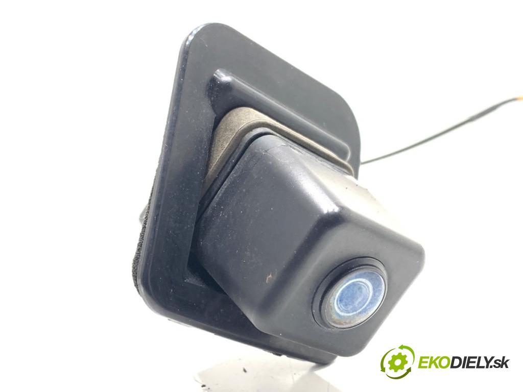 MERCEDES-BENZ W221 sedan 2010 205 kW S 400 Hybrid (221.095, 221.195) 3498 KAMERA ZPĚT: A2218203397