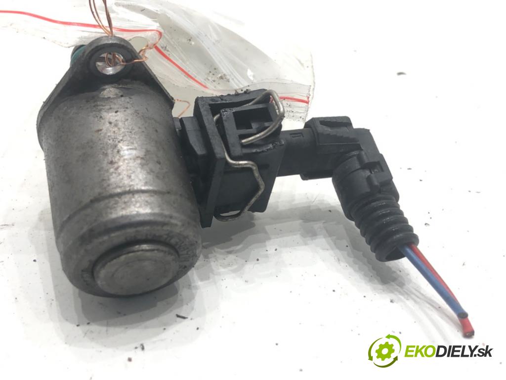 MERCEDES-BENZ W221 sedan 2010 205 kW S 400 Hybrid (221.095, 221.195) 3498 Snímač ENERGETICKÉ KROKY: 613664 (Snímač)