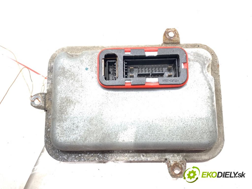 MERCEDES-BENZ W221 sedan 2010 205 kW S 400 Hybrid (221.095, 221.195) 3498 Menič XENON A2219000701 (Riadiaca jednotka xenónu)