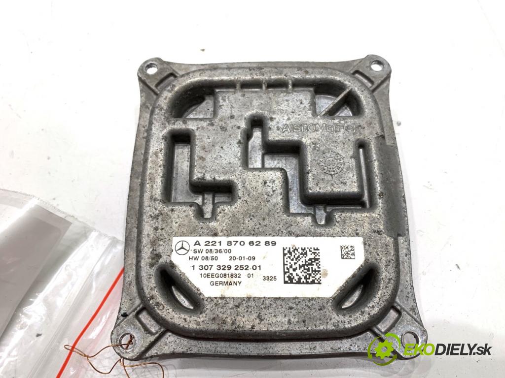 MERCEDES-BENZ W221 sedan 2010 205 kW S 400 Hybrid (221.095, 221.195) 3498 Menič XENON A2218706289 (Riadiaca jednotka xenónu)