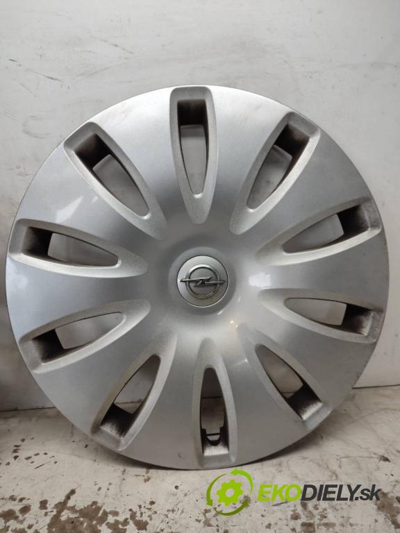 OPEL INSIGNIA A Kombi 2010 81 kW 2.0 CDTI (35) 1956 puklice 2 17