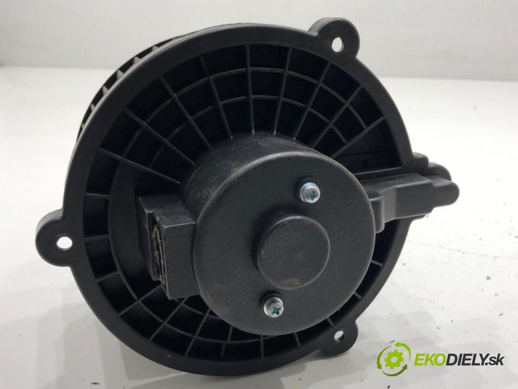 KIA SPORTAGE II SUV 2006 104 kW 2.0 16V 4WD 1975 ventilátor kúrenia