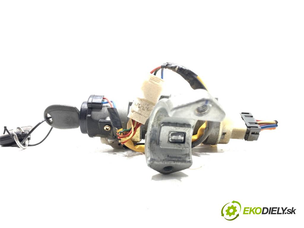 KIA SPORTAGE II SUV 2006 104 kW 2.0 16V 4WD 1975 spinačka  (Spínacia skrinka)