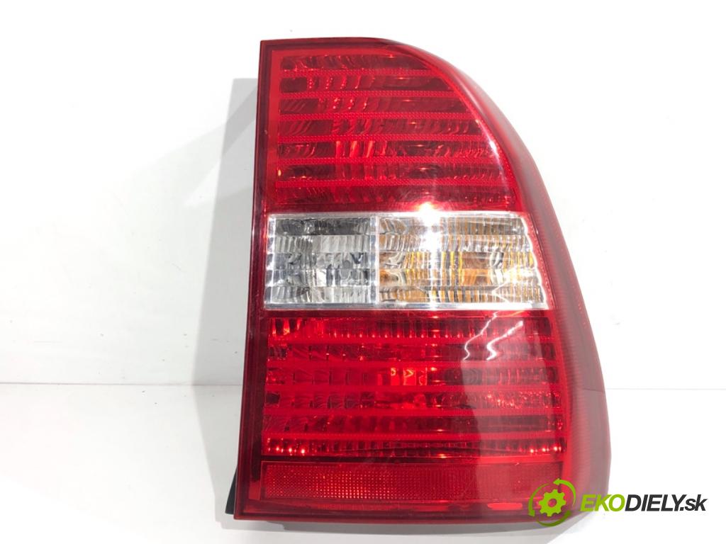 KIA SPORTAGE II SUV 2006 104 kW 2.0 16V 4WD 1975 světlo pravý zadní část 