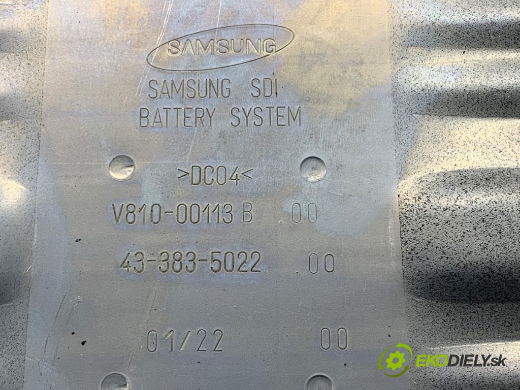 AUDI A7 C8 liftback 2023 195 kW 45 TFSI Mild Hybrid quattro 1984 BATERIA HYBRYDA 4K0915099F