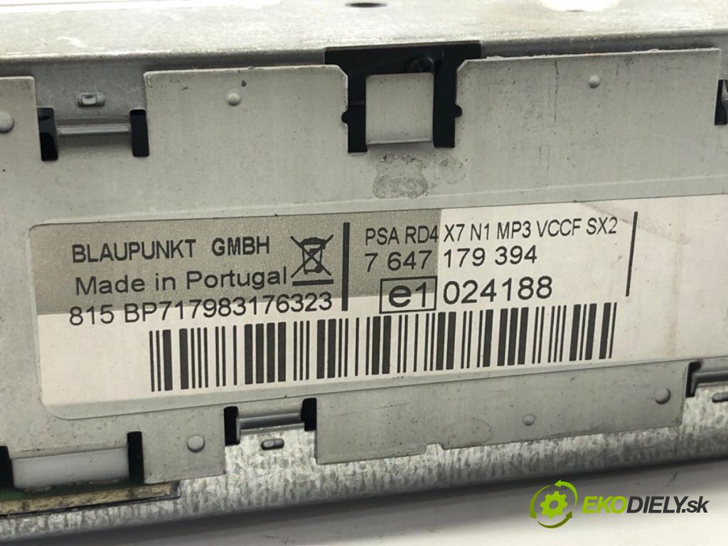 PEUGEOT PARTNER II Nadwozie pełne/minivan 2009 66 kW 1.6 HDi 16V 1560 RADIO 9664513277 (Audio zariadenie)