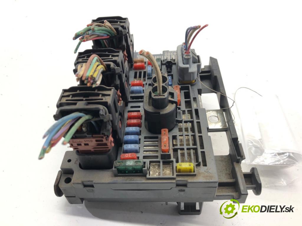 PEUGEOT PARTNER II Nadwozie pełne/minivan 2009 66 kW 1.6 HDi 16V 1560 Modul BSM 9664706280 (Riadiaca jednotka ostatné)