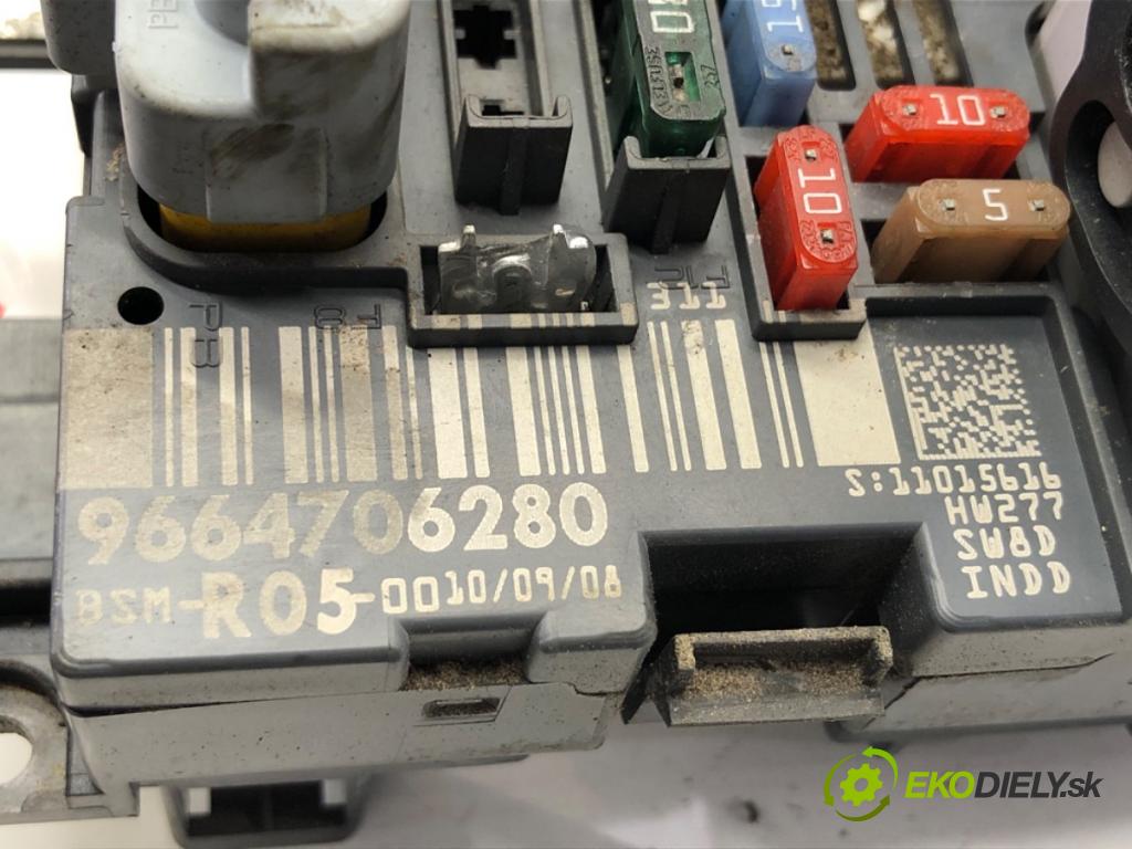 PEUGEOT PARTNER II Nadwozie pełne/minivan 2009 66 kW 1.6 HDi 16V 1560 Modul BSM 9664706280 (Riadiaca jednotka ostatné)