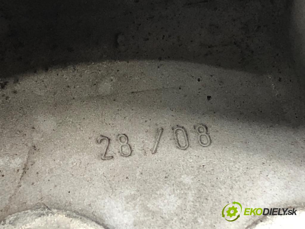 PEUGEOT PARTNER II Nadwozie pełne/minivan 2009 66 kW 1.6 HDi 16V 1560 závesky Dvere predný ľave