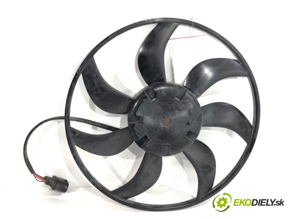 VW GOLF VII liftback 2012 77 kW 1.6 TDI 1598 ventilátor chladiče 5Q0959455F (Ventilátor)