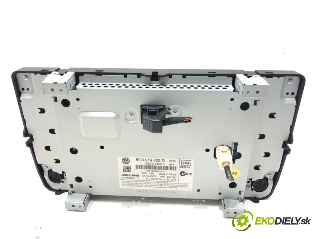 VW GOLF VII liftback 2012 77 kW 1.6 TDI 1598 RADIO 5G0919605D (Audio zariadenie)