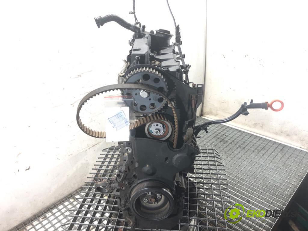 VW GOLF VII liftback 2012 77 kW 1.6 TDI 1598 motor CLH (Motor)