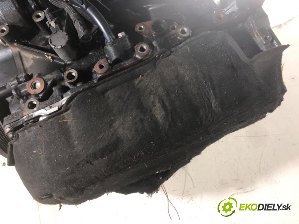 VW GOLF VII liftback 2012 77 kW 1.6 TDI 1598 motor CLH (Motor)