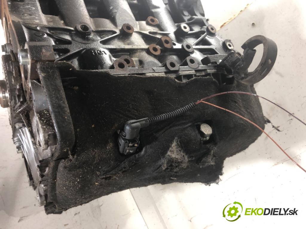 VW GOLF VII liftback 2012 77 kW 1.6 TDI 1598 motor CLH (Motor)