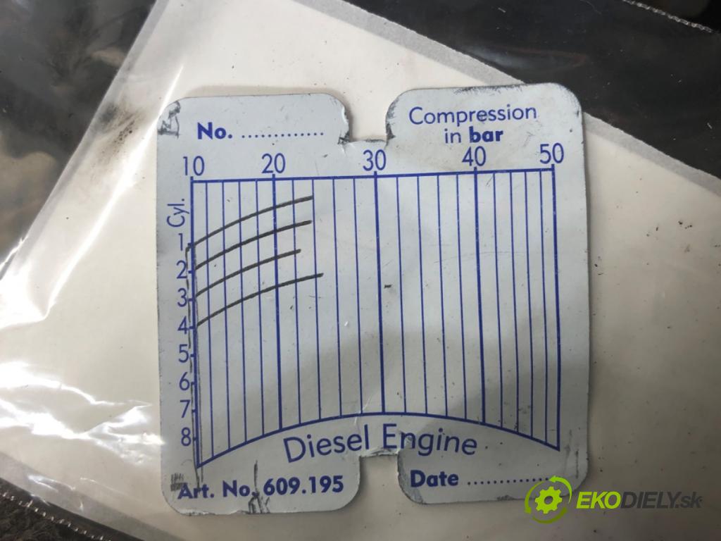 VW GOLF VII liftback 2012 77 kW 1.6 TDI 1598 motor CLH (Motor)