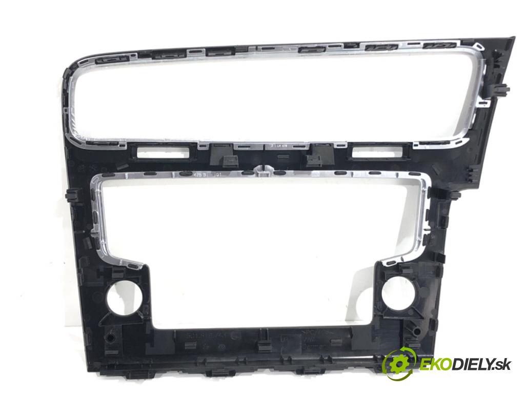 VW GOLF VII liftback 2012 77 kW 1.6 TDI 1598 lišty kryt 5G1819743 5G0857059 (Lišta)