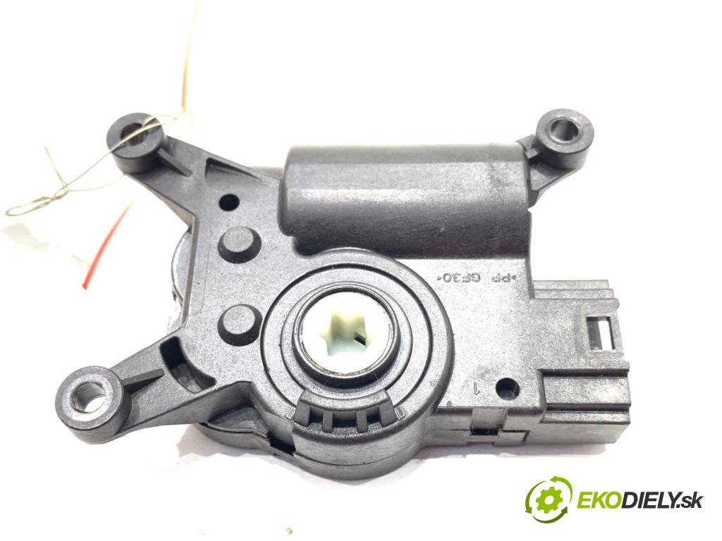 VW GOLF VII liftback 2012 77 kW 1.6 TDI 1598 motor topení 5Q0907511J