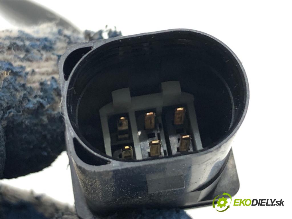 VW GOLF VII liftback 2012 77 kW 1.6 TDI 1598 sonda lambda 04L906262A (Lambda sonda)