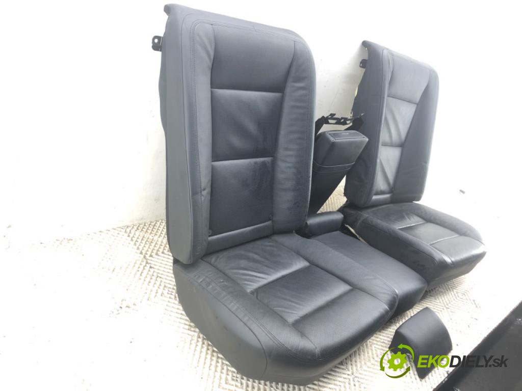 MERCEDES-BENZ W221 sedan 2010 205 kW S 400 Hybrid (221.095, 221.195) 3498 sedadlo druhý VLÁDA:
