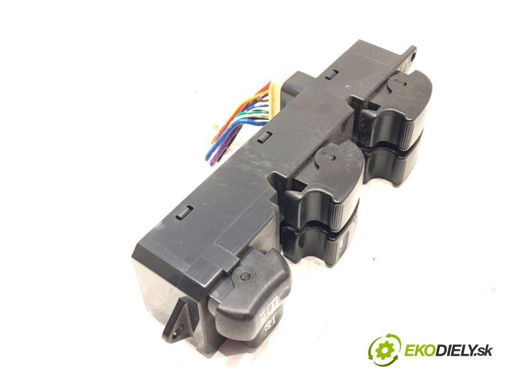 MITSUBISHI LANCER VIII liftback 2009 105 kW 1.8 (CX3A) 1798 Prepínač okien 8608A058 (Prepínacie páčky pod volantom)