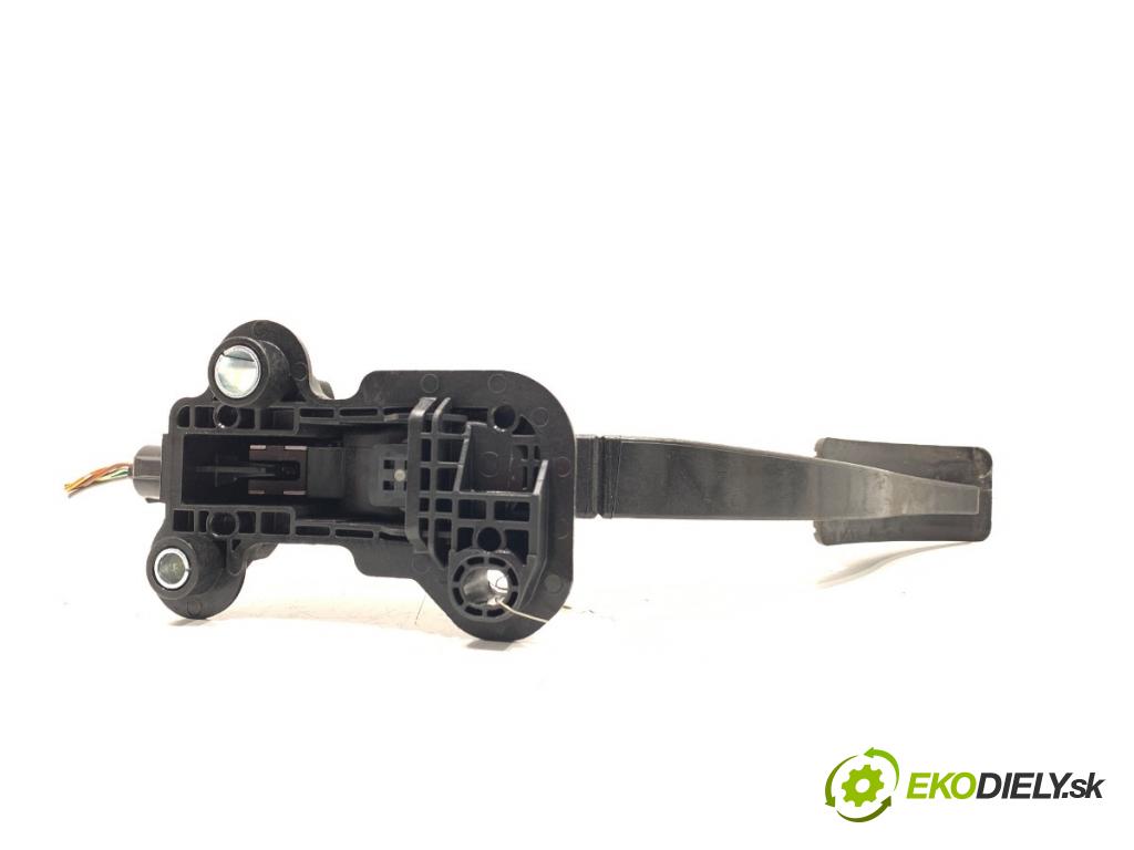 MITSUBISHI LANCER VIII liftback 2009 105 kW 1.8 (CX3A) 1798 Potenciometer plynu MN101544 (Potenciometer plynového pedálu)