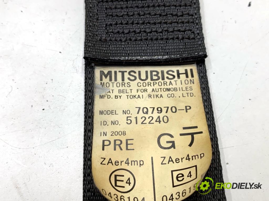 MITSUBISHI LANCER VIII liftback 2009 105 kW 1.8 (CX3A) 1798 držák bezpečnost pravý přední část