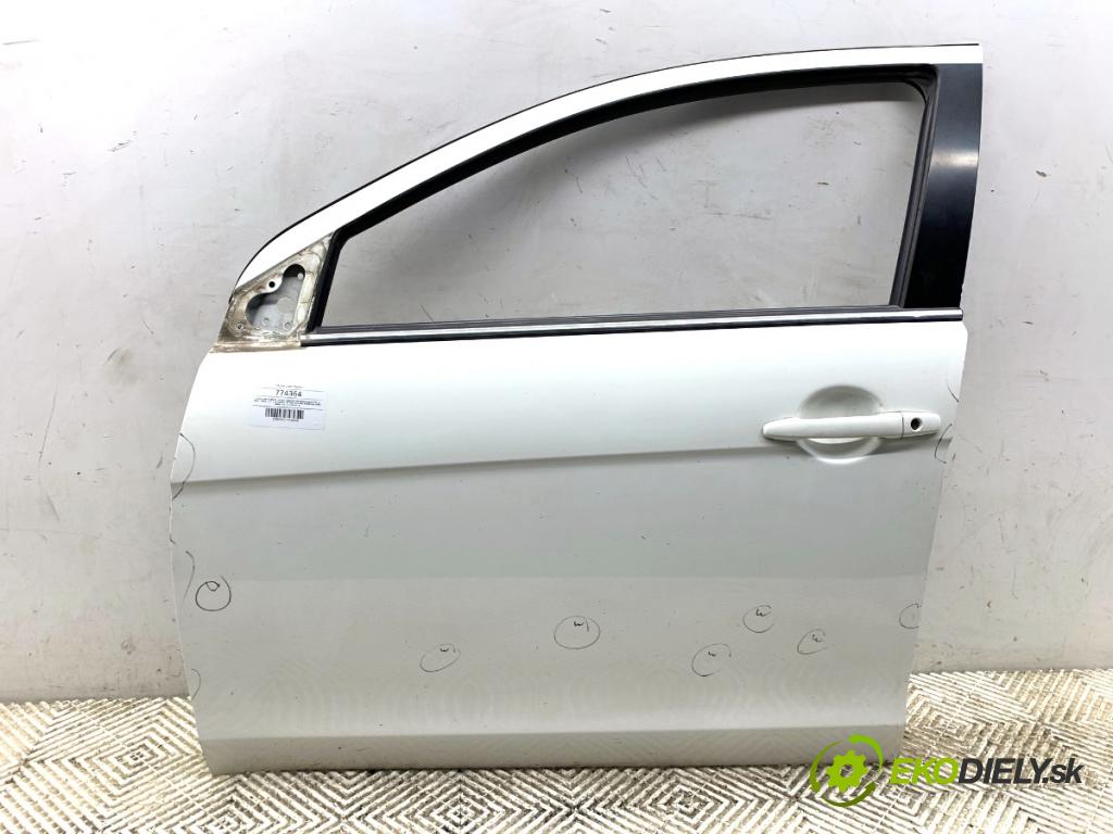 MITSUBISHI LANCER VIII liftback 2009 105 kW 1.8 (CX3A) 1798 dveře levý přední část 