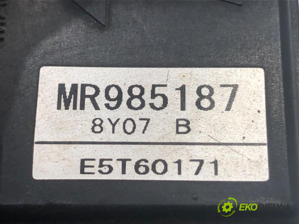 MITSUBISHI LANCER VIII liftback 2009 105 kW 1.8 (CX3A) 1798 Váha vzduchu MR985187 (Váha vzduchu)