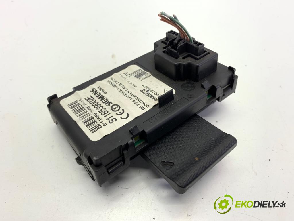 RENAULT MEGANE II liftback 2008 63 kW 1.5 dCi (BM1F, CM1F) 1461 spinačka 8200125077 (Spínacia skrinka)