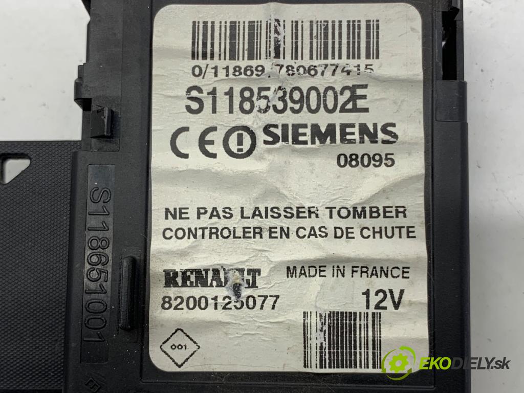 RENAULT MEGANE II liftback 2008 63 kW 1.5 dCi (BM1F, CM1F) 1461 spinačka 8200125077 (Spínacia skrinka)