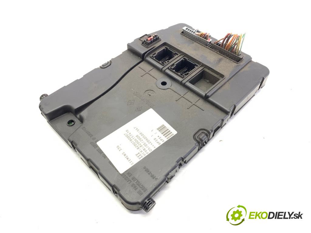 RENAULT MEGANE II liftback 2008 63 kW 1.5 dCi (BM1F, CM1F) 1461 Modul UCH 8200780007 (Riadiaca jednotka ostatné)