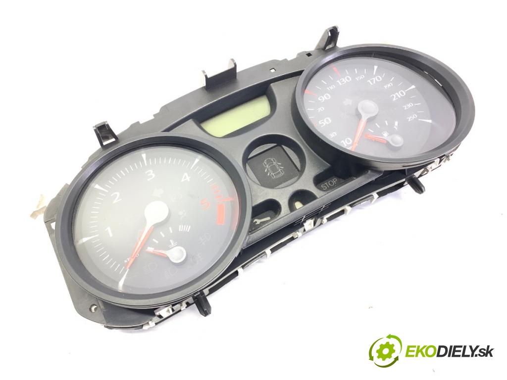 RENAULT MEGANE II liftback 2008 63 kW 1.5 dCi (BM1F, CM1F) 1461 Prístrojovka 8200720305 (Prístrojová doska)