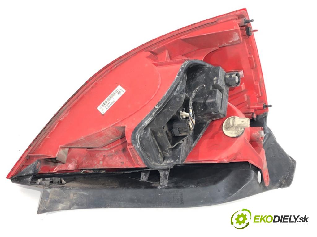RENAULT MEGANE II liftback 2008 63 kW 1.5 dCi (BM1F, CM1F) 1461 světlo pravý zadní část 8200413216