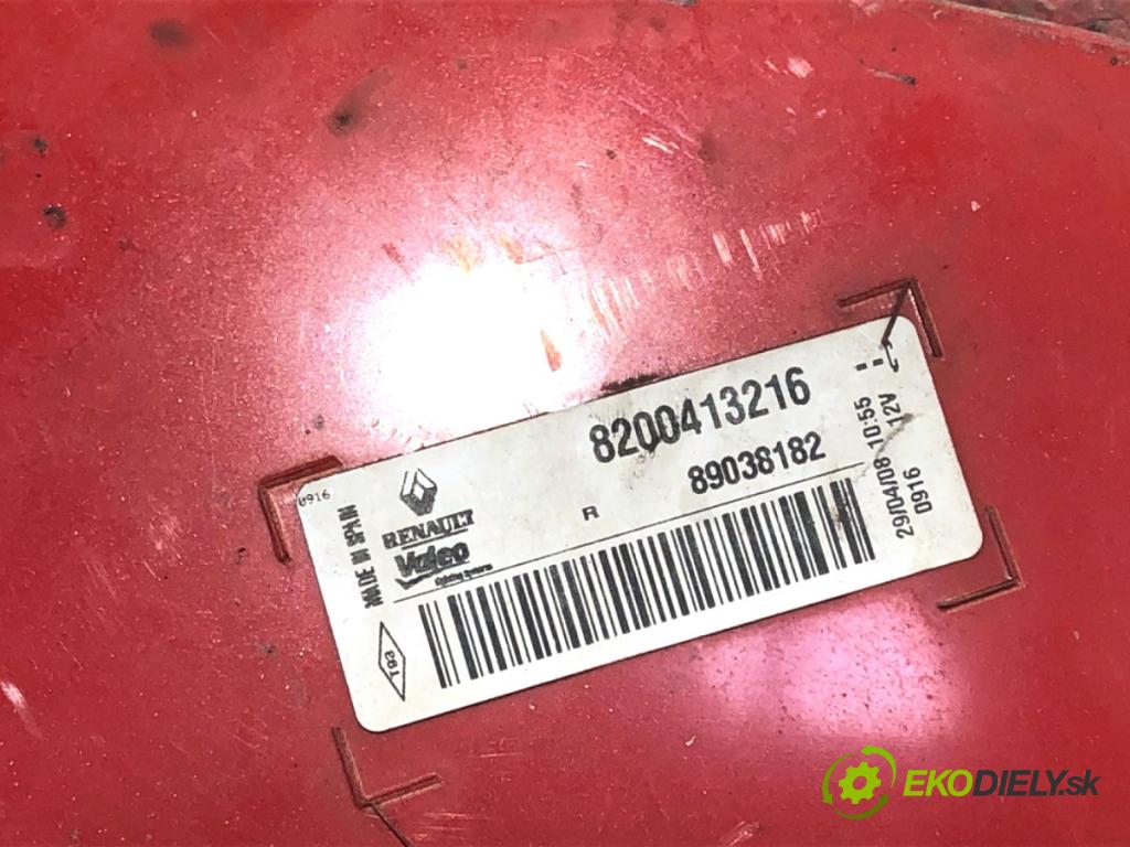 RENAULT MEGANE II liftback 2008 63 kW 1.5 dCi (BM1F, CM1F) 1461 světlo pravý zadní část 8200413216
