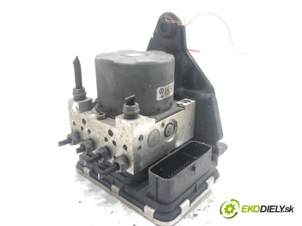 VW CADDY IV Nadwozie pełne/minivan 2020 75 kW 2.0 TDI 1968 Pumpa ABS 7E0614517M (Pumpa ABS)