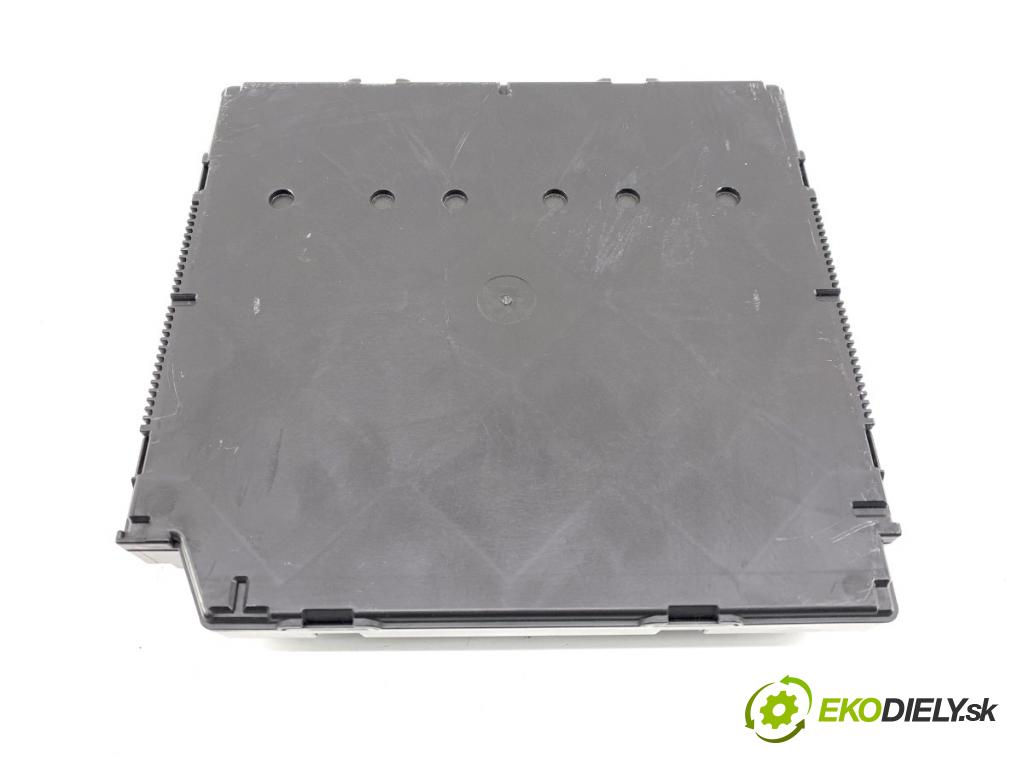 VW CADDY IV Nadwozie pełne/minivan 2020 75 kW 2.0 TDI 1968 Modul komfortu 5K0937086AD (Modul komfortu)