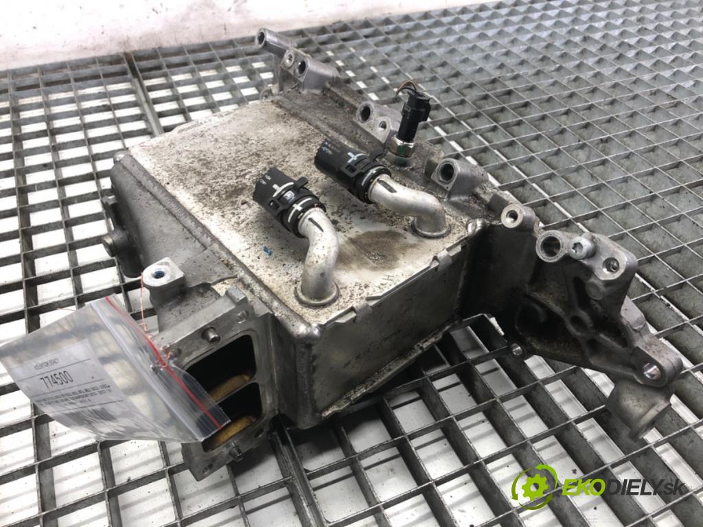 VW GOLF VII liftback 2012 77 kW 1.6 TDI 1598 potrubí sání 04L129766H (Sací potrubí)