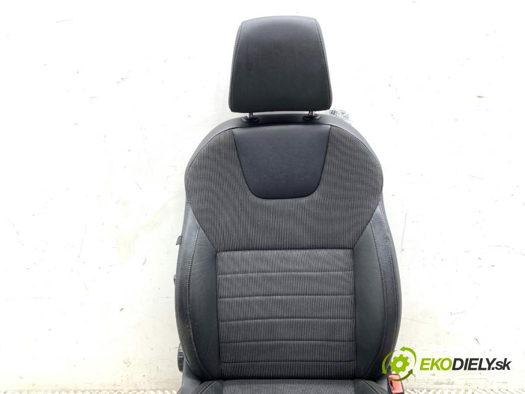 SKODA OCTAVIA III Kombi 2013 110 kW 2.0 TDI 1968 sedadlo pravý přední část