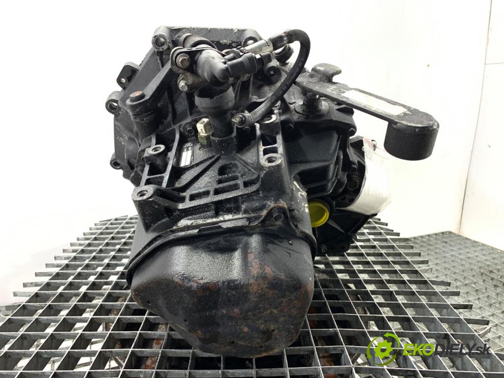 MINI R50 R53 liftback 2002 85 kW Cooper 1598 Prevodovka  (Prevodovka)