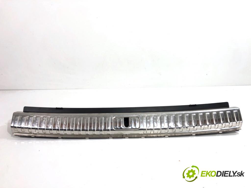 AUDI A7 C8 liftback 2023 195 kW 45 TFSI Mild Hybrid quattro 1984 clona prahu kufra 4K8863471A