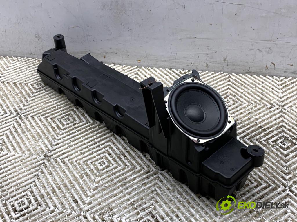 AUDI A7 C8 liftback 2023 195 kW 45 TFSI Mild Hybrid quattro 1984 subwoofer 4K8035914 (Audio zariadenie)