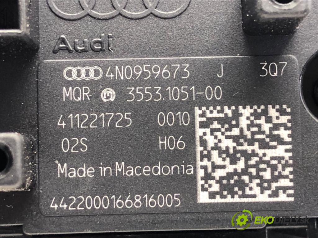 AUDI A7 C8 liftback 2023 195 kW 45 TFSI Mild Hybrid quattro 1984 Panel přepínač 4N0959673J